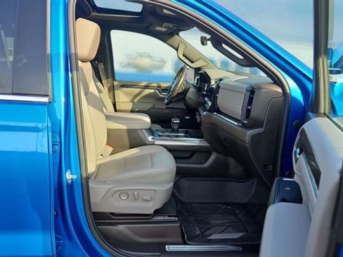 Used 2023 Chevrolet Silverado 1500 LTZ w/ LTZ Premium Package image 14