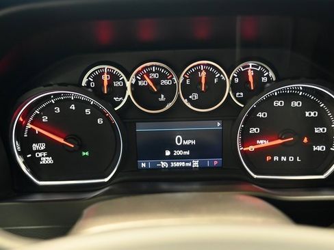 Used 2021 Chevrolet Silverado 1500 RST image 23