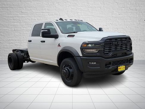 New 2026 RAM 5500 Tradesman AWD/4WD image 6