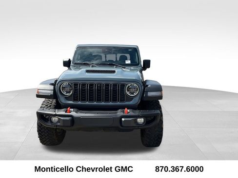 Used 2025 Jeep Gladiator Mojave w/ Steel Bumper Group image 9