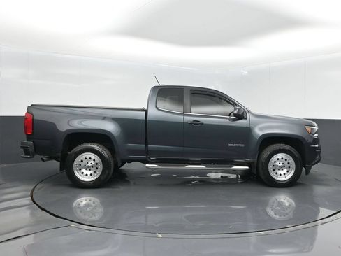 Used 2017 Chevrolet Colorado W/T w/ WT Convenience Package RWD image 5