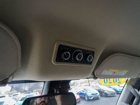 Used 2020 Chevrolet Express 3500 LT w/ LT Preferred Equipment Group image 21