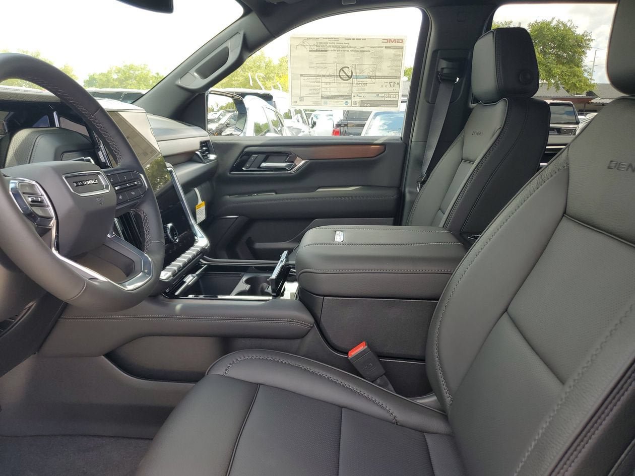 New 2026 GMC Yukon Denali RWD image 19