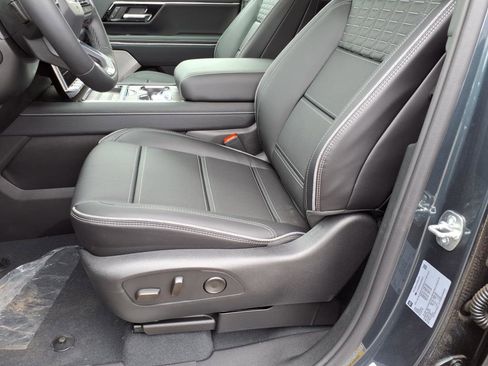 New 2025 GMC Sierra EV Denali image 15