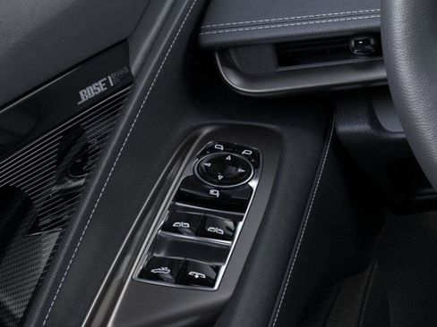 New 2025 Chevrolet Corvette E-Ray w/ Stealth Interior Trim Package AWD/4WD image 22