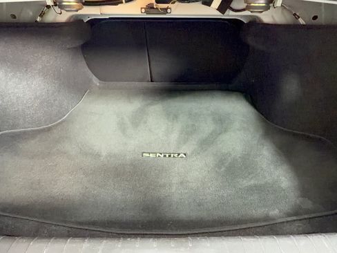Used 2025 Nissan Sentra SV FWD image 28
