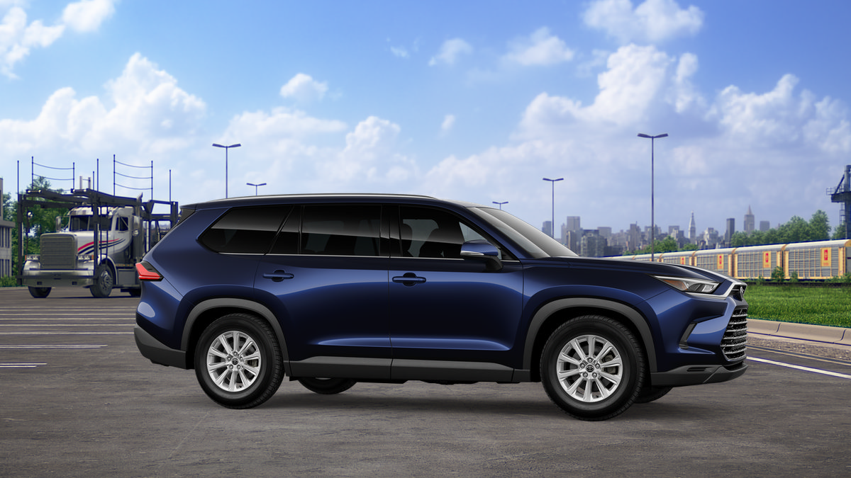 New 2026 Toyota Grand Highlander XLE FWD image 13