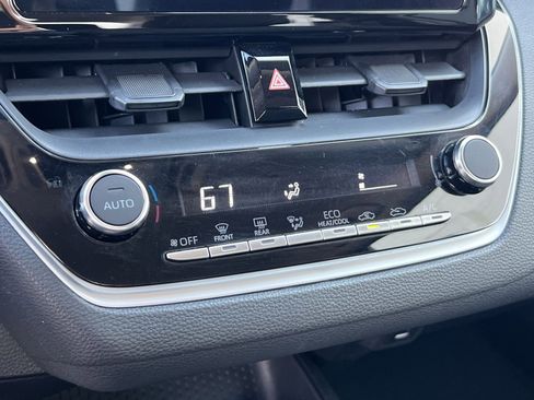 Used 2024 Toyota Corolla LE image 20