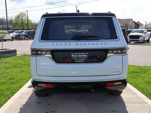 Used 2024 Jeep Grand Wagoneer Series II w/ Convenience Group III AWD/4WD image 37