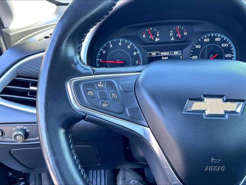 Used 2021 Chevrolet Malibu RS FWD image 18