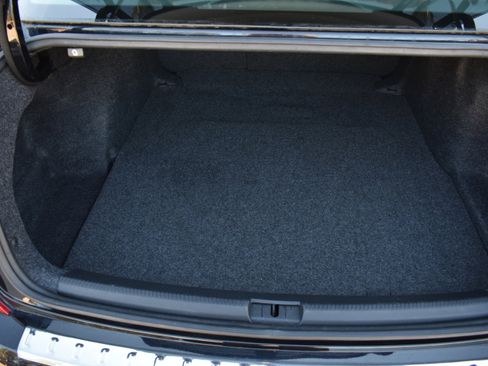 Used 2021 Volkswagen Passat 2.0T SE image 32