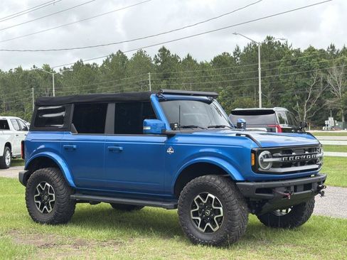 Used 2022 Ford Bronco Outer Banks AWD/4WD image 3