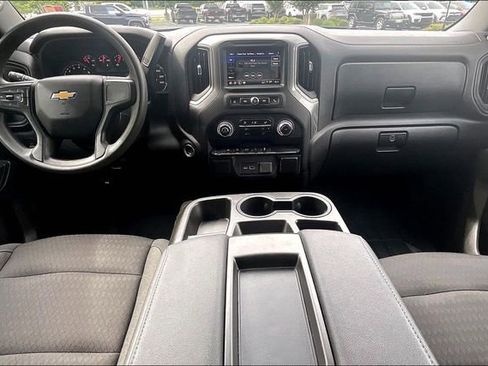 Used 2022 Chevrolet Silverado 1500 Custom AWD/4WD image 15