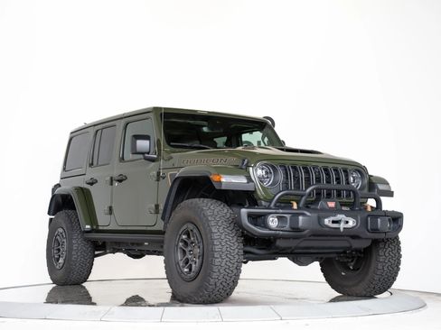 Used 2023 Jeep Wrangler Unlimited Rubicon 392 AWD/4WD image 34