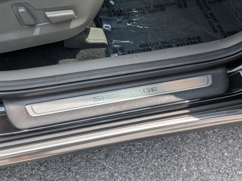 Used 2018 Kia Sportage SX image 10