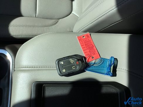 Used 2020 Chevrolet Silverado 3500 LTZ w/ LTZ Premium Package image 58