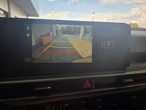 New 2026 Kia Sorento LX FWD image 12