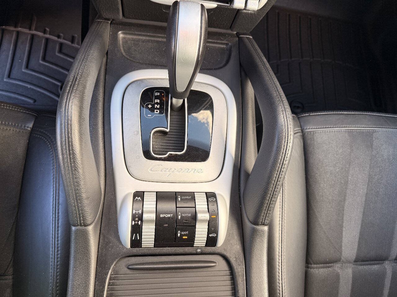 Used 2008 Porsche Cayenne GTS AWD/4WD image 16