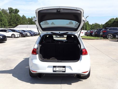 Used 2016 Volkswagen GTI SE FWD image 41