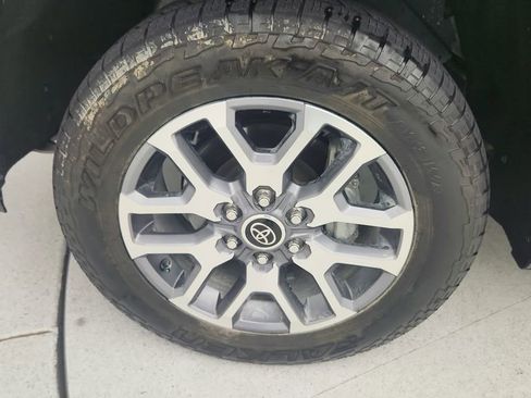 Used 2022 Toyota Tundra 1794 Edition image 28