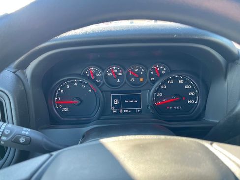 Used 2025 Chevrolet Silverado 2500 Custom w/ Custom Convenience Package image 16