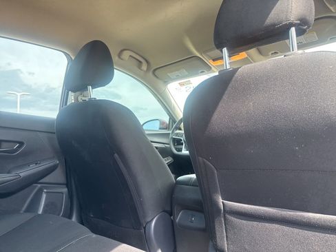 Used 2024 Nissan Sentra SV image 27