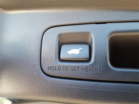 Used 2023 Honda CR-V Sport Touring image 10