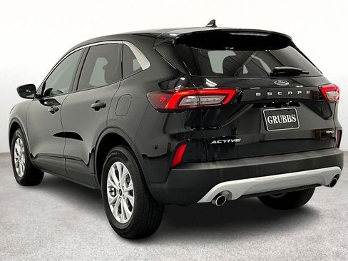 Used 2023 Ford Escape Active image 15