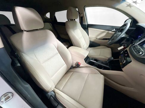 Used 2018 Hyundai Tucson SEL w/ Cargo Package image 30