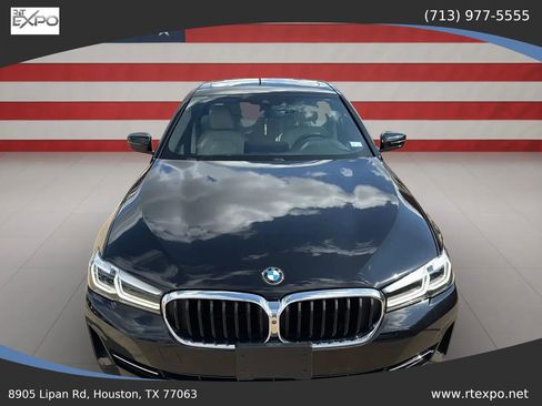 Used 2021 BMW 540i w/ Convenience Package image 4