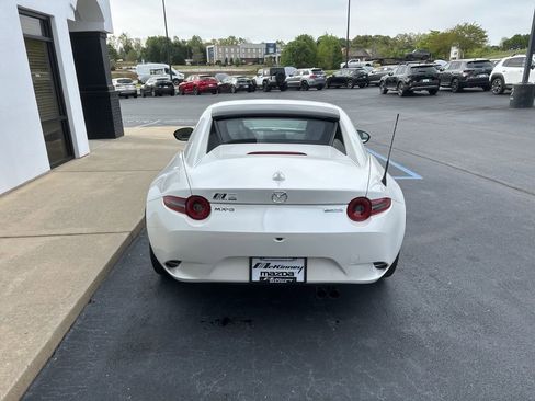New 2026 MAZDA MX-5 Miata RF Grand Touring RWD image 9