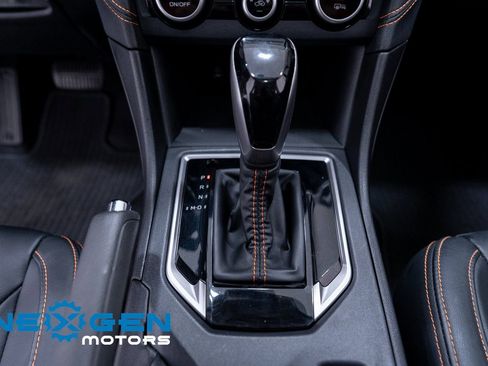 Used 2020 Subaru Crosstrek 2.0i Limited w/ Moonroof Package image 17