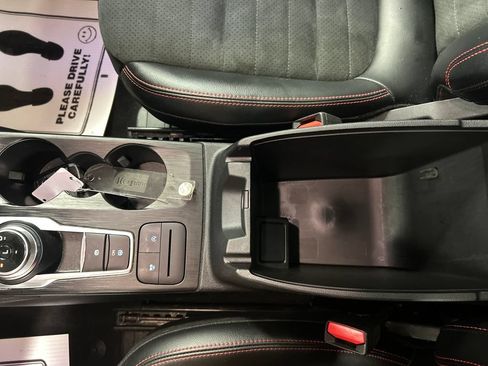 Used 2022 Ford Escape SEL w/ SEL Stealth AWD Package image 21