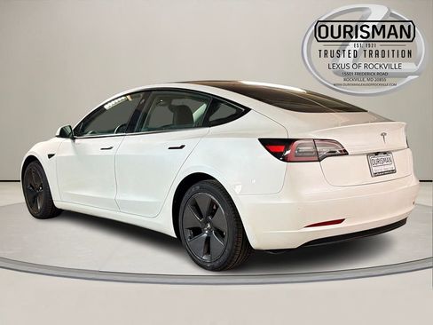 Used 2023 Tesla Model 3 Standard Range image 5