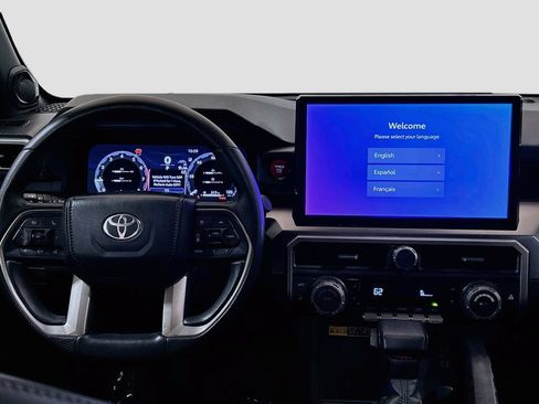 Used 2025 Toyota 4Runner TRD Off-Road Premium w/ Tow Technology Package AWD/4WD image 22