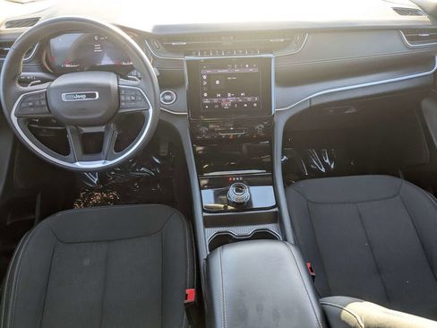 Used 2024 Jeep Grand Cherokee L Laredo RWD image 15