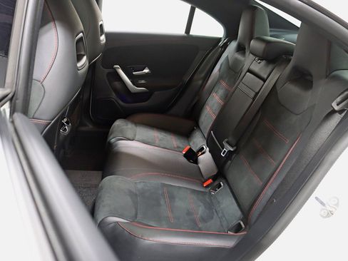 Used 2022 Mercedes-Benz CLA 250 4MATIC image 27