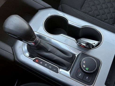 Used 2021 Chevrolet Blazer LT image 24