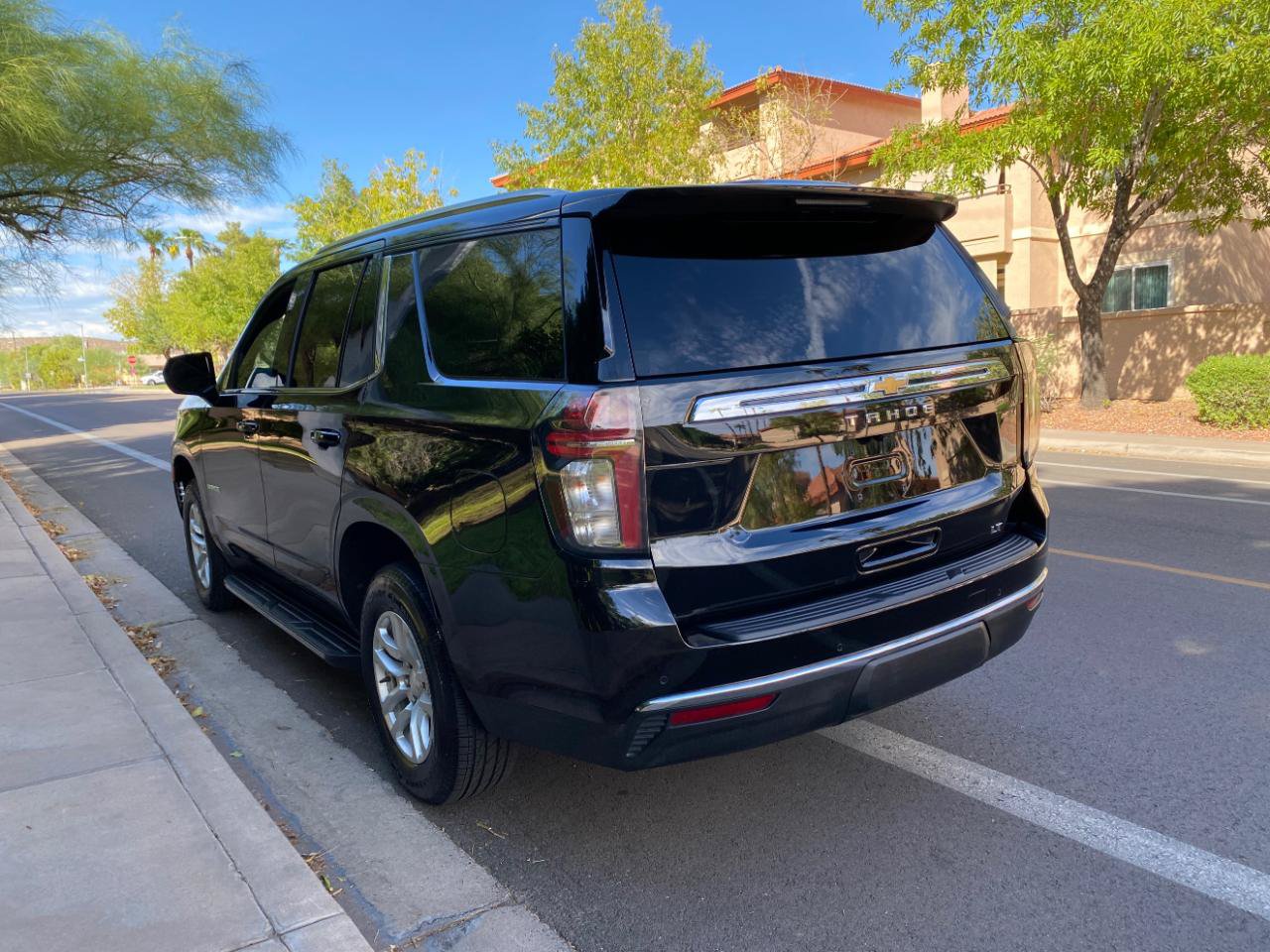 Used 2022 Chevrolet Tahoe LT RWD image 15