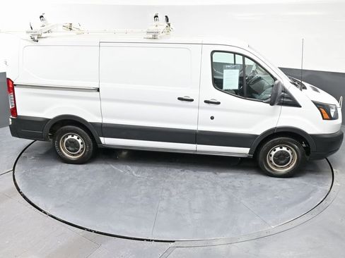 Used 2016 Ford Transit 150 130 Low Roof image 41