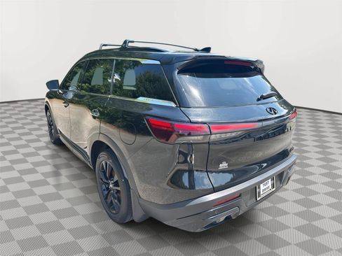 Used 2025 INFINITI QX60 Luxe w/ Black Edition FWD image 8