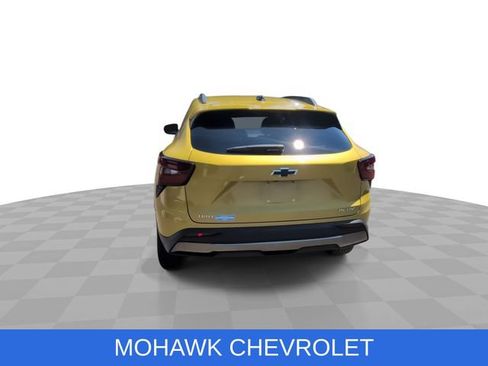 Used 2024 Chevrolet Trax ACTIV w/ Driver Confidence Package FWD image 7