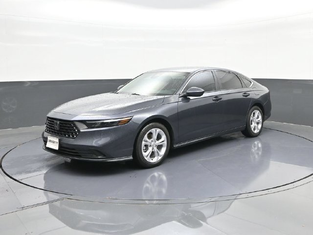 Certified 2025 Honda Accord LX image 28