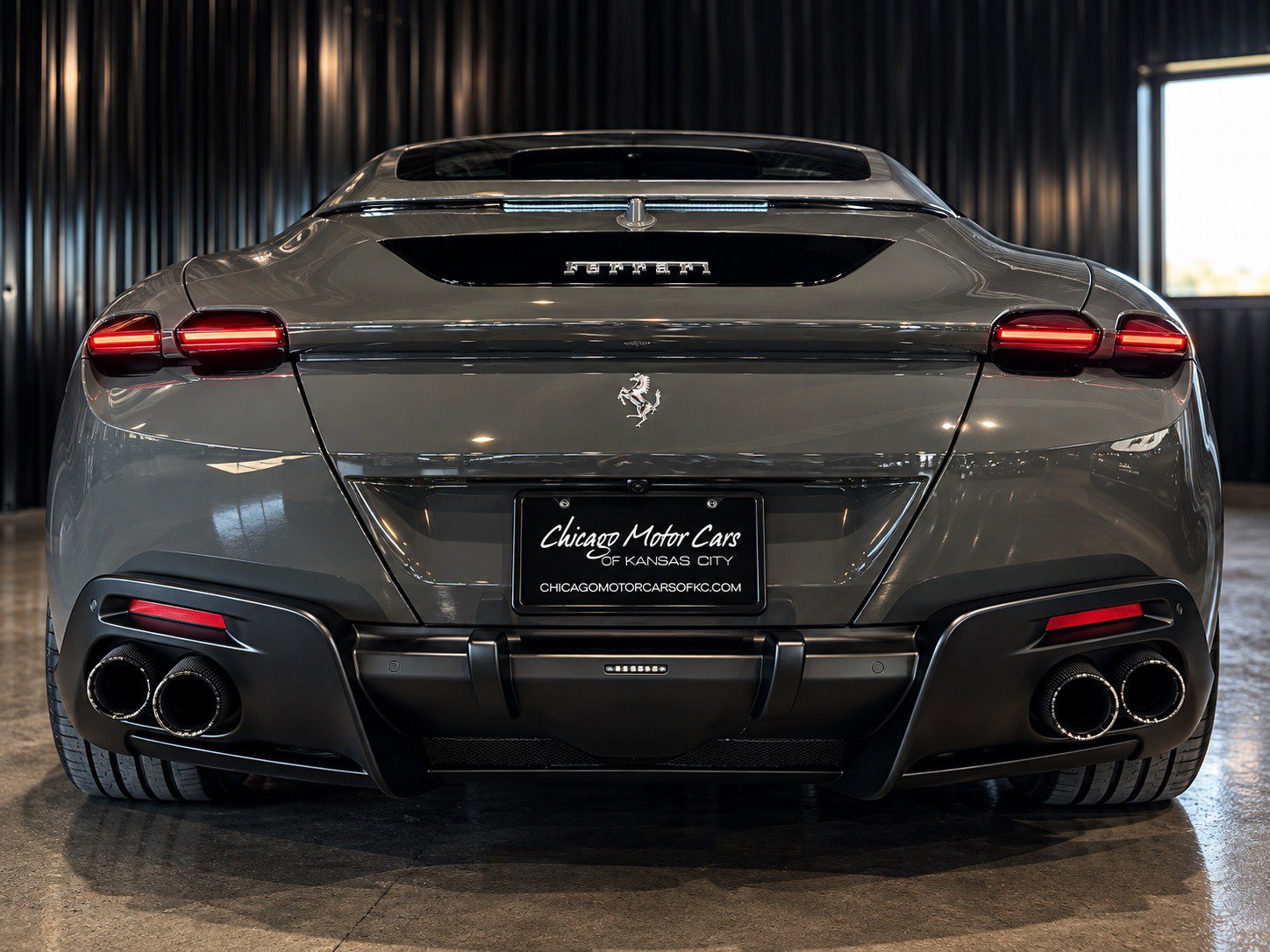 Used 2026 Ferrari Roma Spider RWD image 8