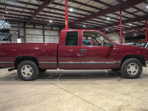 Used 1998 GMC Sierra 1500 2WD Extended Cab w/ Imagemax Pkg image 10