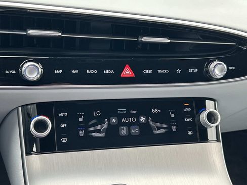 New 2026 Genesis GV70 2.5T Advanced image 34