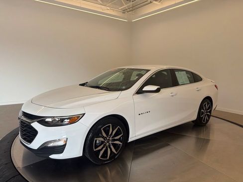 Used 2022 Chevrolet Malibu RS FWD image 7