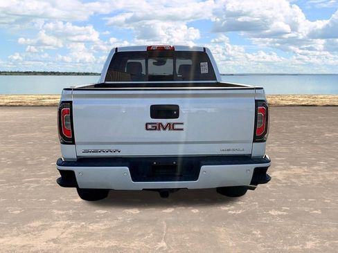 Used 2018 GMC Sierra 1500 Denali image 12