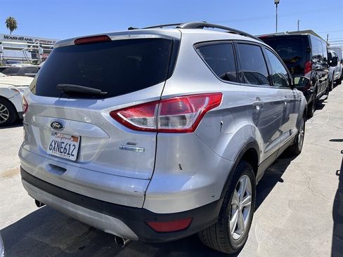 Used 2013 Ford Escape SE image 14