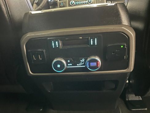 Used 2019 Ford Expedition Max XLT w/ Equipment Group 202A image 28